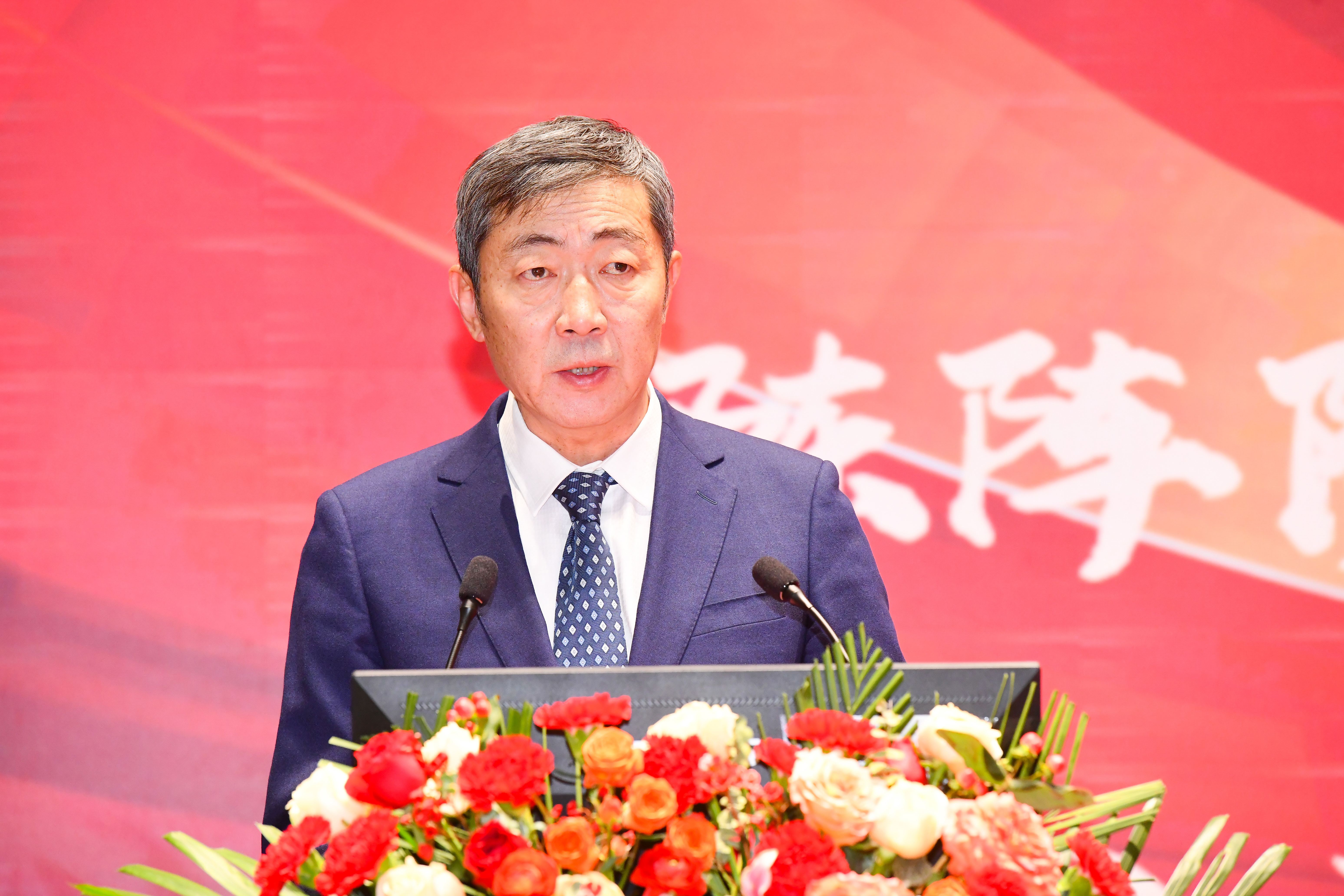 向陽而生，破局進(jìn)取 | 中建聯(lián)合2023年度總結(jié)表彰暨2024年迎新大會(huì)勝利召開(圖2)