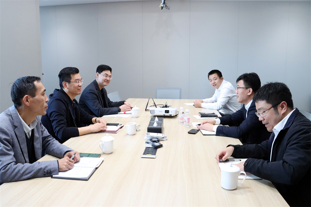 中建聯(lián)合高管團(tuán)隊(duì)赴中建八局發(fā)展建設(shè)公司交流學(xué)習(xí)(圖3) 圖片